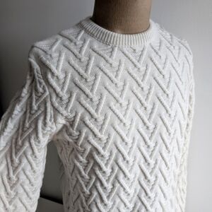 Zara White Crew Neck Sweater with Textured Knit